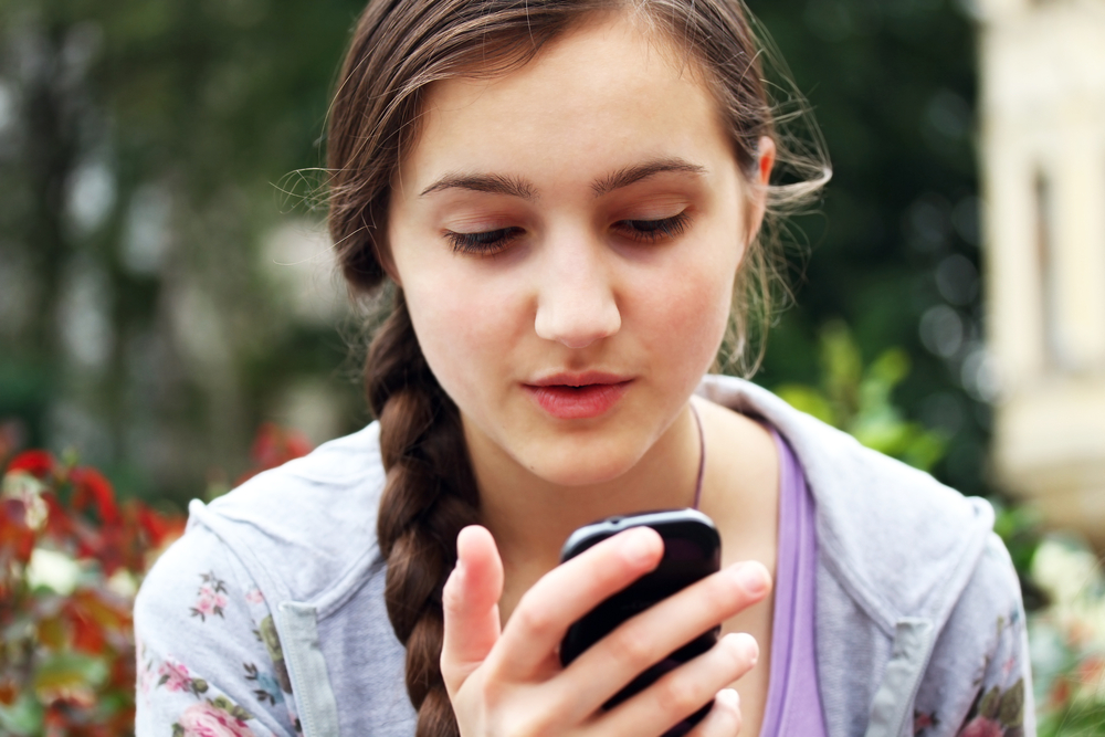 Youngster Teenager - Five Myths About Young People and Social Media | Psychology ...