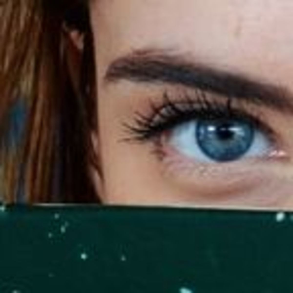 The Many Subtle Ways Women Signal Romantic Interest Psychology Today