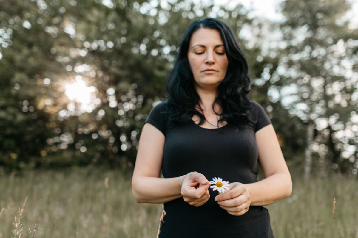 6 Ways Unloved Daughters Self Sabotage And How To Stop - 