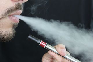 E-Cigarettes Helpful for Smokers? | Singapore