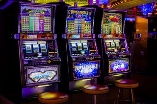The Real Reason Some People Get Hooked on Slot Machines | Psychology Today