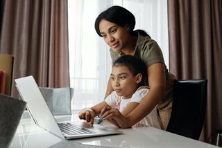 https://cdn.psychologytoday.com/sites/default/files/styles/article-inline-half-caption/public/field_blog_entry_images/2020-05/mother-helping-her-daughter-use-a-laptop-4260325_1.jpg?itok=ZX7NF2Fz