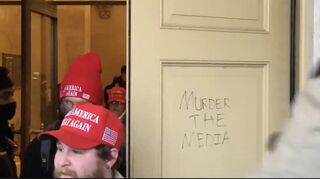 Image tweeted by journalist Anthony Quintano. Image tweeted by journalist Anthony Quintano.