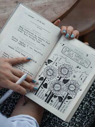 Here's Why Keeping a Journal Is Great For Your Mental Health - Society19
