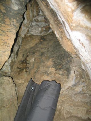 After expulsion from
the Great Retreat, Thorson and
McNally took refuge in a barren cave,
where Thorson was found dead. Barren cave