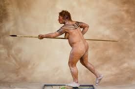 Neandertal woman hunting