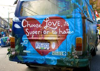 Bus mural: Choose love, its superior to hate