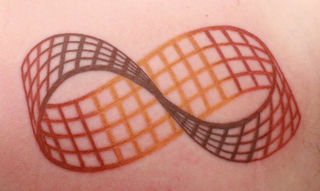 Spacemanbobby Mobius Tattoo/Flickr Spacemanbobby Mobius Tattoo/Flickr