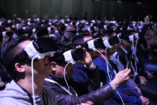 Samsung's Virtual Reality MWC 2016 Press Conference | by pestoverde, labeled for reuse, Flickr