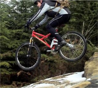 "All Mountain Mountain Bike" by Cornishfactor - Own work. Licensed under CC BY-SA 3.0 via Commons "All Mountain Mountain Bike" by Cornishfactor - Own work. Licensed under CC BY-SA 3.0 via Commons