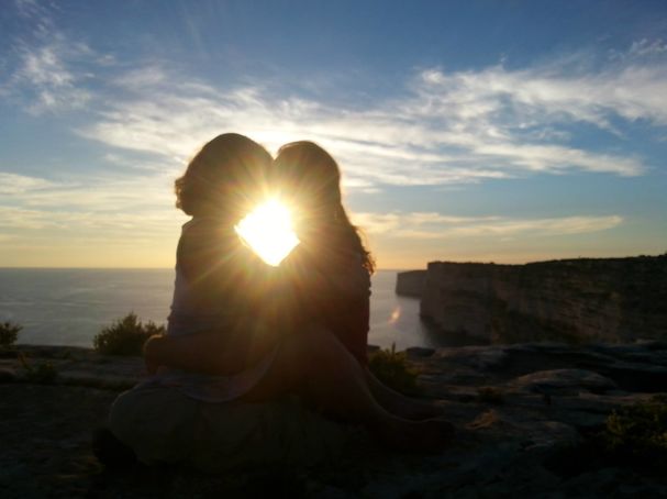 What Is Love, and What Isn't? | Psychology Today Canada