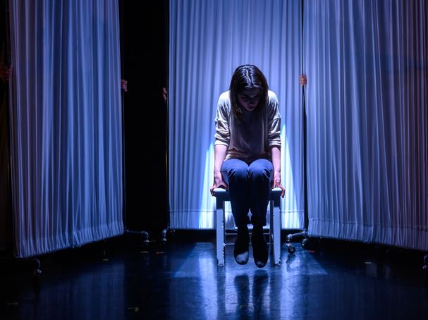 Being alone vs. being lonely | Psychology Today