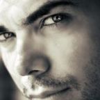 Loving Eye Contact: How Mutual Staring Can Create Passion