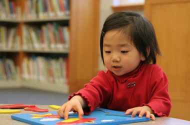 Asian Kindergarten Girl Education Puzzle Cute Kid