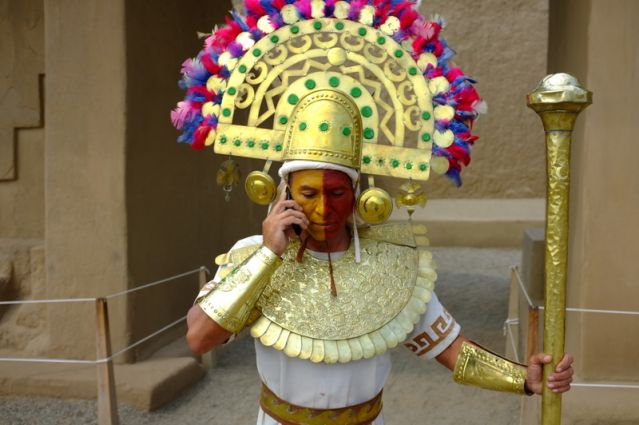 Trujillo, Peru. Photo (C) Carl Beuke 2012.