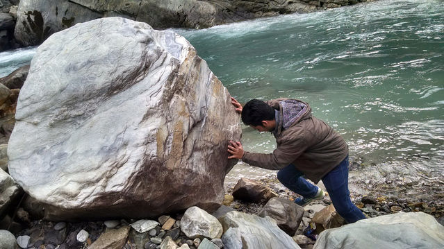 Moving a Big Rock by Parvati River, Flickr, licensed under CC by 2.0 Moving a Big Rock by Parvati River, Flickr, licensed under CC by 2.0