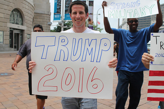 Donald Trump supporters, IMG_2543, by Elvert Barnes, Flickr (CC BY-SA 2.0) Donald Trump supporters, IMG_2543, by Elvert Barnes, Flickr (CC BY-SA 2.0)