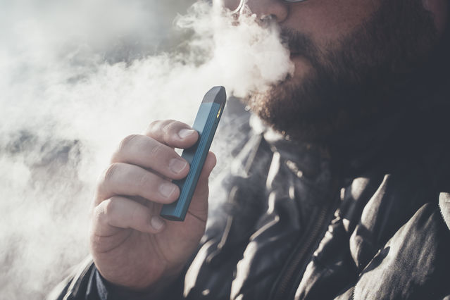 Vaping and Acute Lung Injury: Are All E-Cigarettes to Blame? - Psychology Today