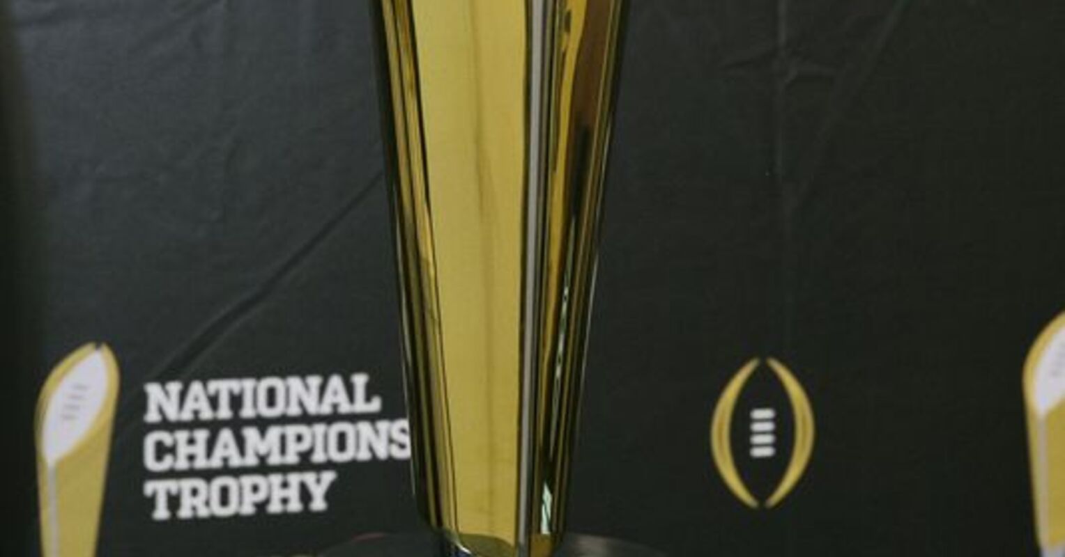 Why the New College Playoff System Won't Make Fans Happy | Psychology Today
