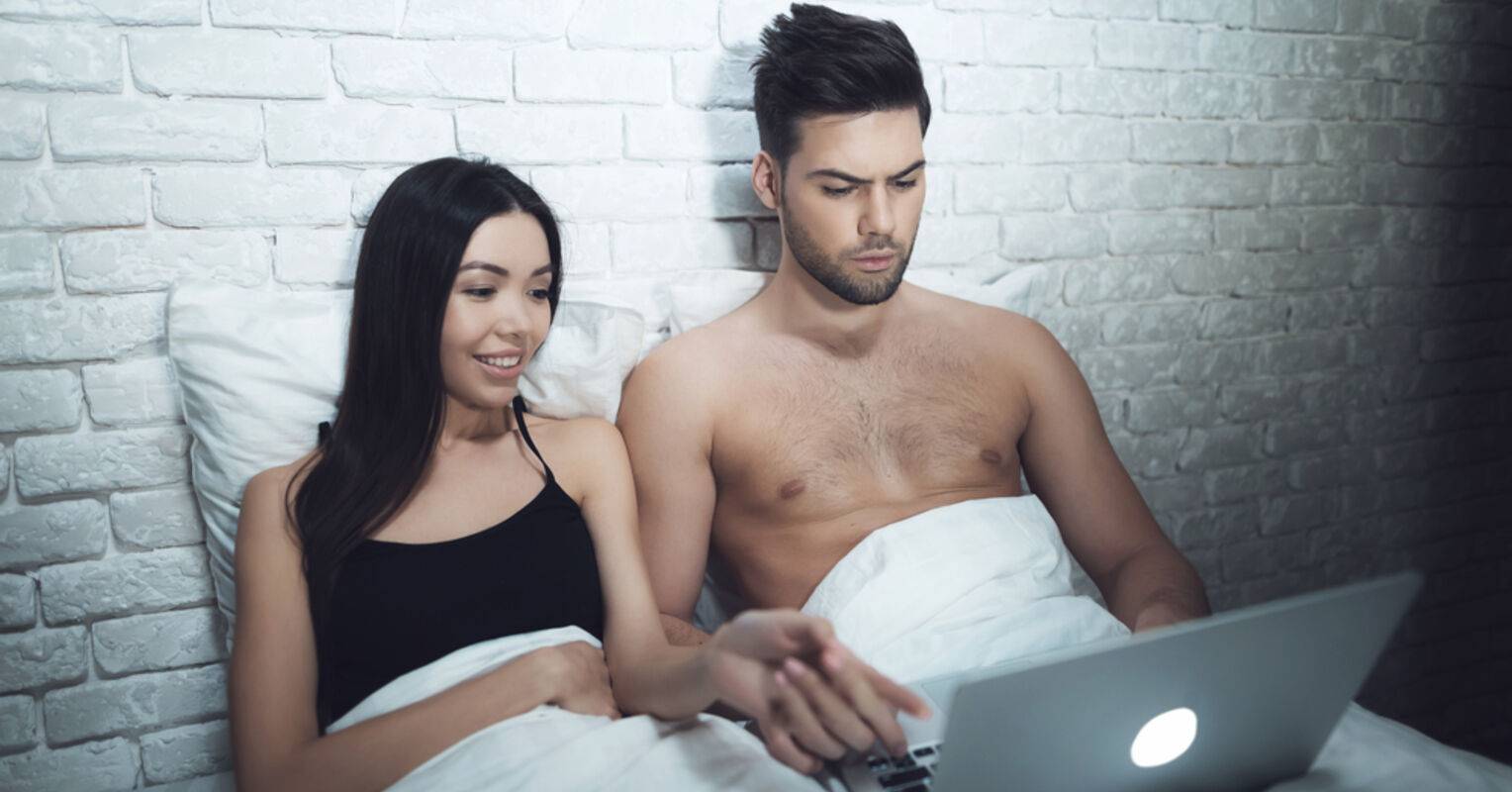 Is Watching Pornography a Form of Cheating? It Depends | Psychology Today
